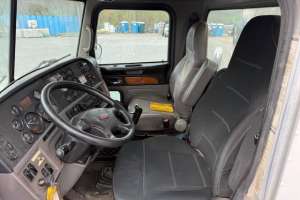 Interior 3