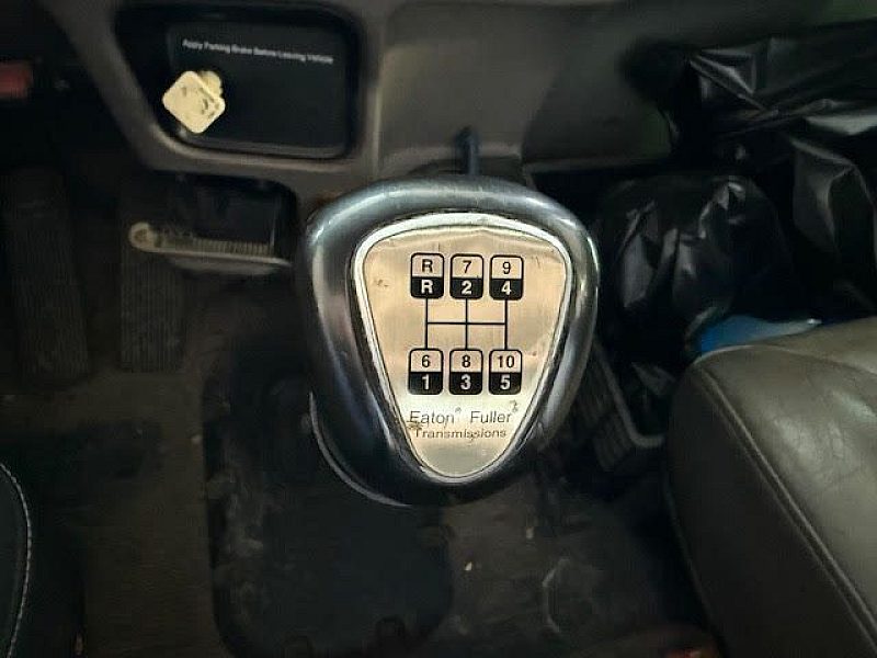Gear shift