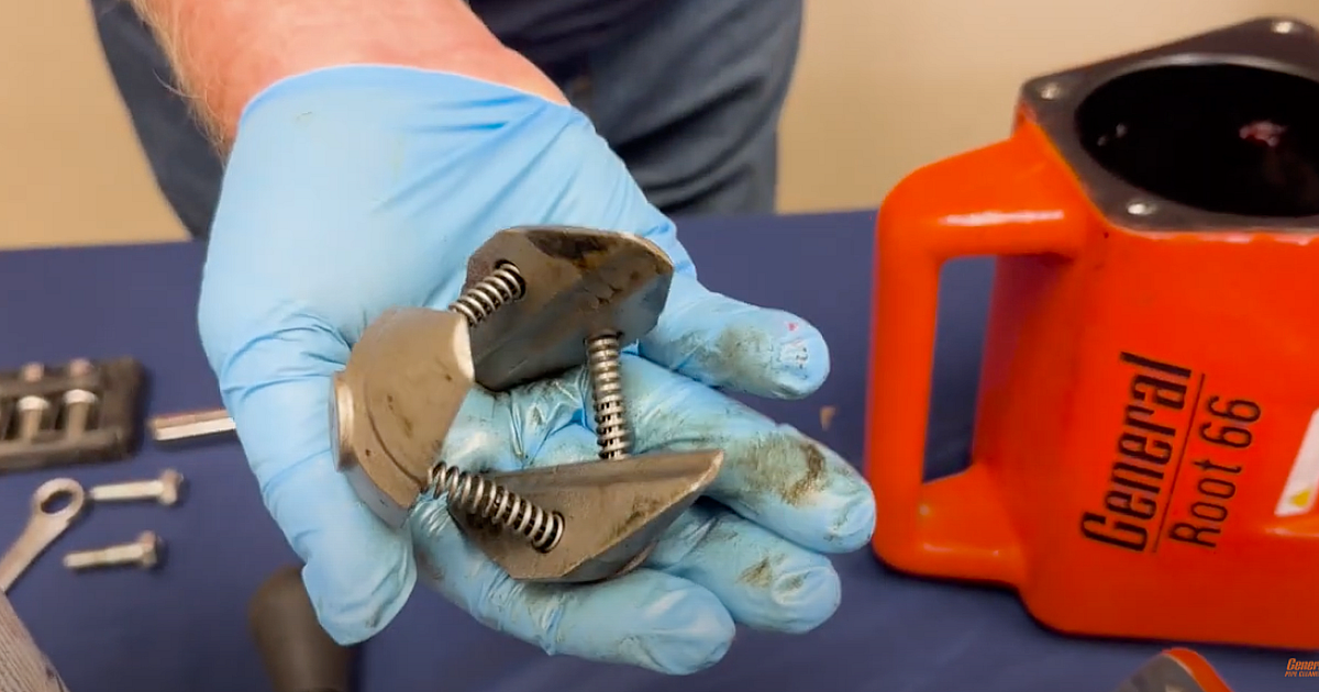 How to Replace the Jaws on a Root 66 Drain Machine | Cleaner