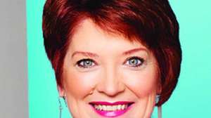 B Busines susan robertson headshot for web