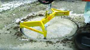 Mr manhole cookie cutter system