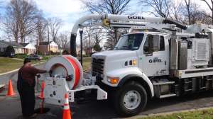 Vac Con Combo Truck