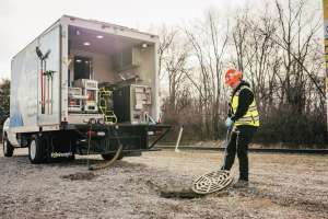 Mason Private Locating Manhole Truck