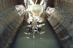 1 Rst Storm Drain Tractor In Pipeline