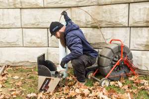 23050813433 1B64E2Df22 O