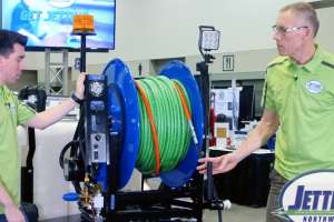 Video Swivel Hose Reel