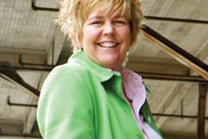 Biz Be An Industry Disruptor Shelley Bio Pic 1