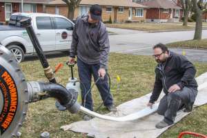 Liner Guys 029 1000 667