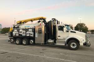 Vactor Hxx Truck